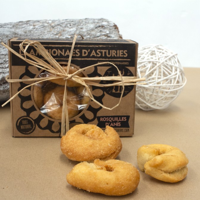 Asturian donuts of anise.